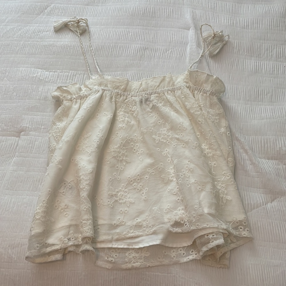 White tank - Picture 3 of 3